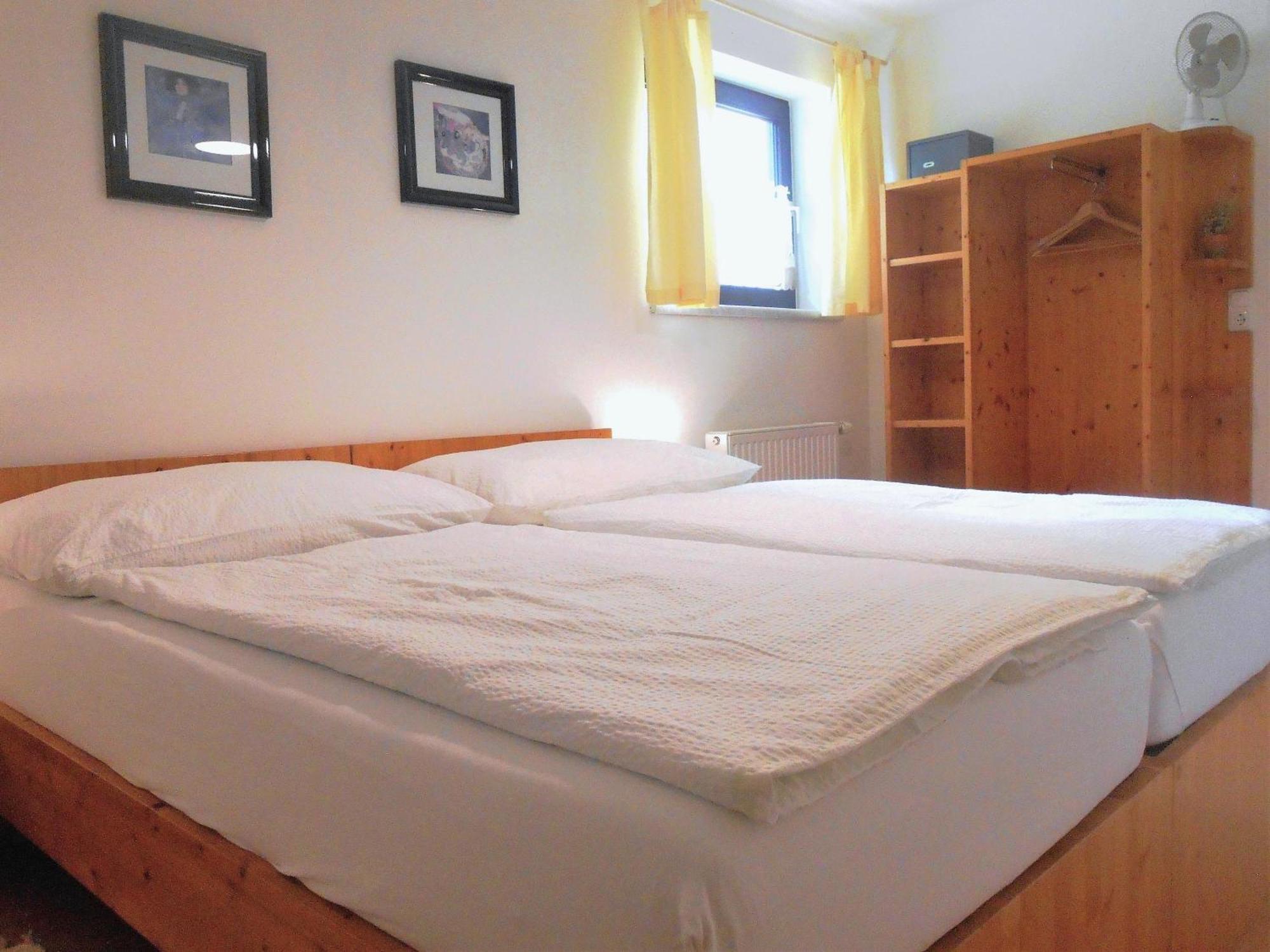 Ferienwohnungen Karin Am Seggauberg Leibnitz Room photo