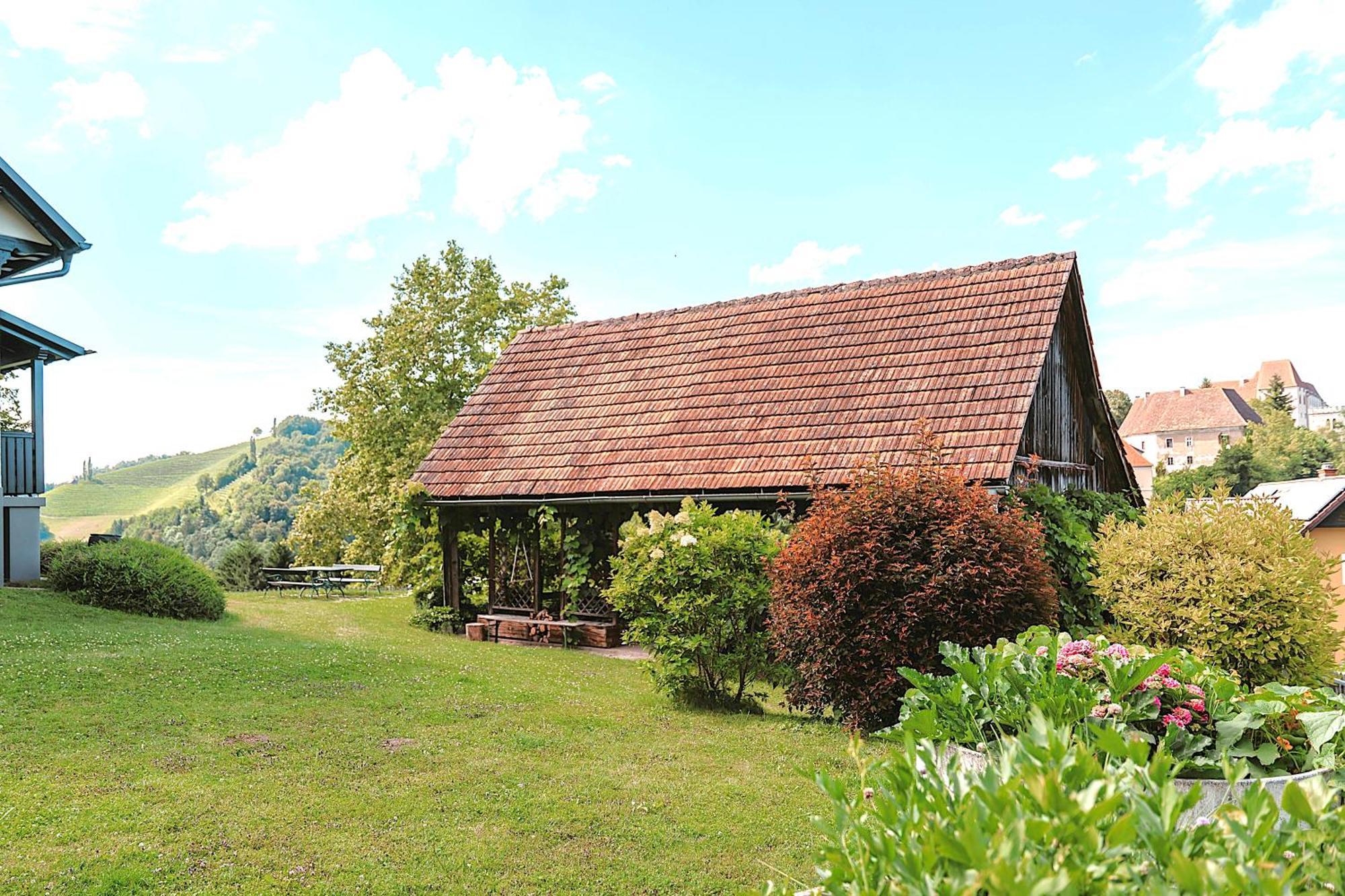 Ferienwohnungen Karin Am Seggauberg Leibnitz Exterior photo
